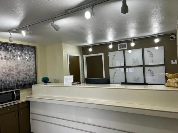 Guest Inn Lake City 8